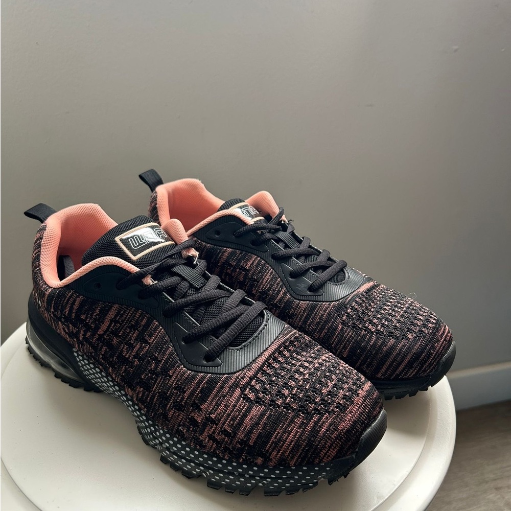 Stylish Black and Pink Women's Sneakers